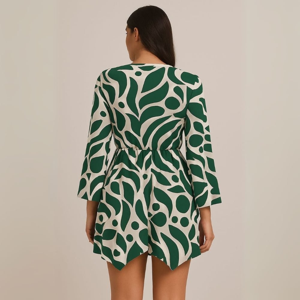 Saída De Praia Com Ponta Estampa Natureza Linha Premium Hangar 