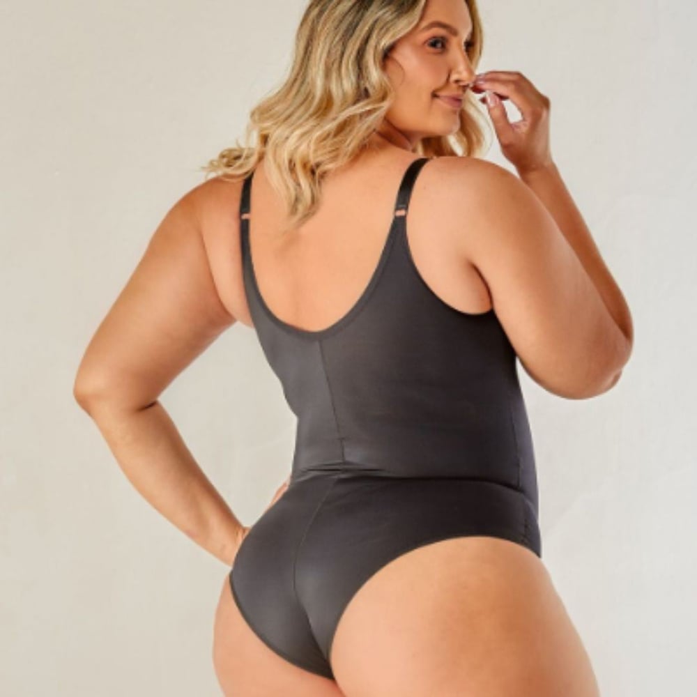 Body Modelador Plus Size Com Bojo Confort Vi Lingerie
