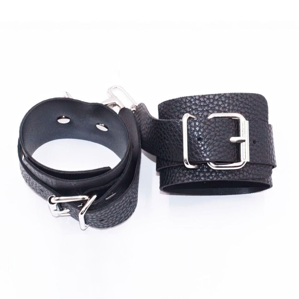 Kit Sado Bondage Com 7 Itens Vibe Toys