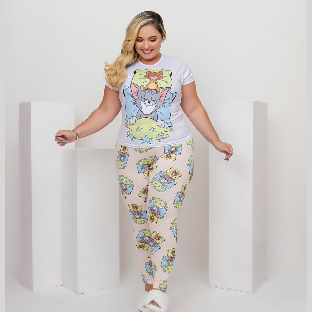 Pijama Sonho Plus Size Com Calça E Camiseta Tom E Jerry Amável
