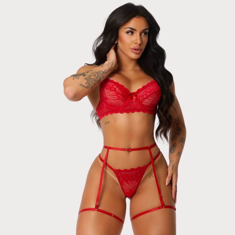 Conjunto Pipoco Em Renda Com Cinta Liga Personalizável Tallyta