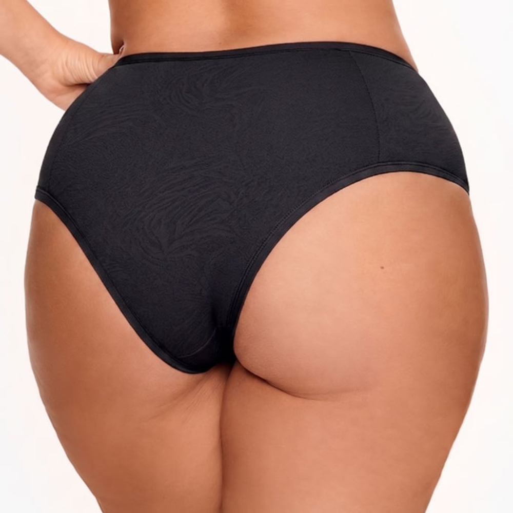 Calcinha Plus Size Cintura Alta Em Renda Nayane 