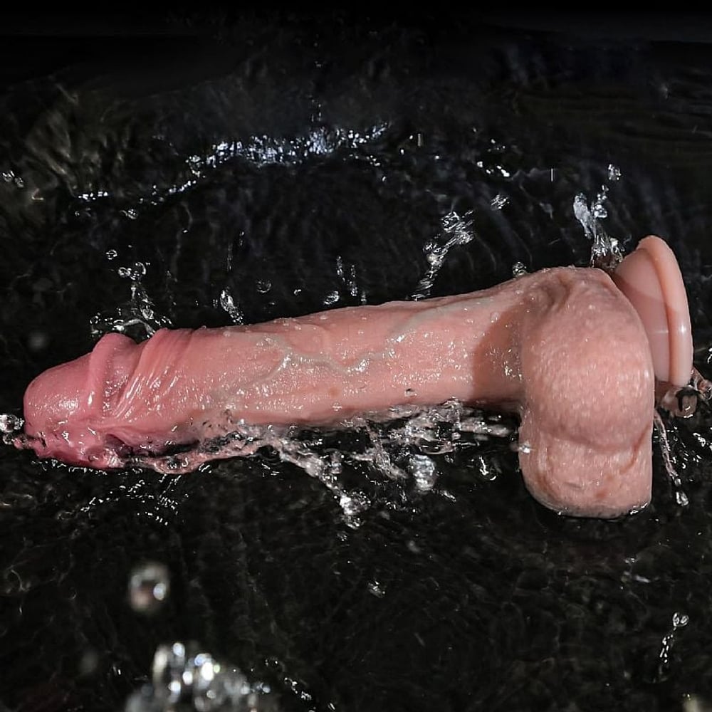 Pênis Realístico Com Vai E Vem Rotação Com Aquecimento App 22 X 3.8 Cm Si Vibe Toys