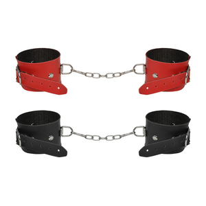 Algema Bracelete Com Corrente Dominatrix