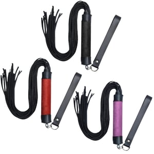 Chicote Dominatrix 24 Tiras 40cm Pelúcia  Dominatrix