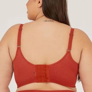 Sutiã Plus Size Com  Bojo Soft Sem Aros Nayane