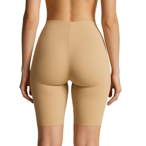 Bermuda Longa Sem Costura Lisa Nayane