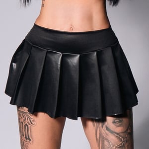 Minisaia Blair Sado Dominatrix