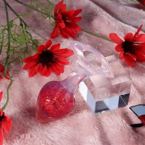 Plug Anal Coração Pequeno Em Silicone Com Esfera De Vidro Interno