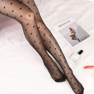 Meia Calça Fina Fio 15 Estampa De Coração Bbh