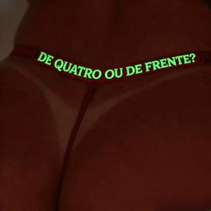 Calcinha Fio Dental Brilha No Escuro De Quatro Ou De Frente Tallyta