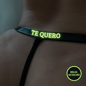 Calcinha Brilha No Escuro Com Frase Te Quero Mil Toques