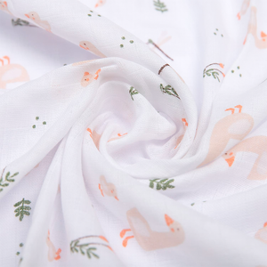 Fralda Papi Soft Estampada Com Bainha 68cm X 68cm Caixa Contém 05 Un