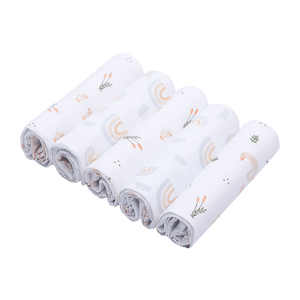 Fralda Papi Soft Estampada Com Bainha 68cm X 68cm Caixa Contém 05 Un