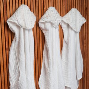 Toalha De Banho Soft Com Capuz De Canto Papi Encantos  80 Cm X 80 Cm - Contem 01 Unidade