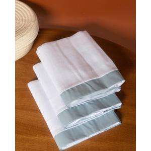 Fralda Com Faixa Papi Baby Cores 60 Cm X 58 Cm - Contém 03 Unidades