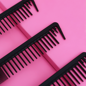 Pente Plastico Carbono - Toni E Guy