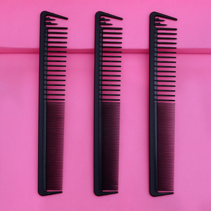 Pente Plastico Carbono - Toni E Guy