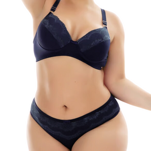 Conjunto com Detalhes em Renda Cris Plus Size Sensual Lingerie