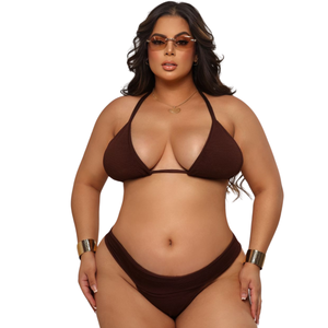 Conjunto Biquíni Plus Size com Bojo e Regulagem de Amarração