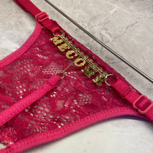 Calcinha Fio Dental Sexy em Renda Letras com Strass