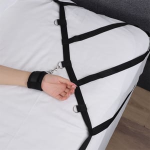 Kit Sado Bondage para Cama BDSM com 5 Peças