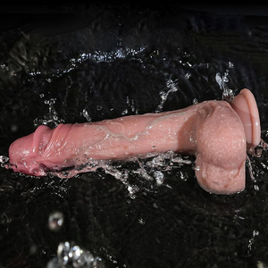 Pênis Realista com Vibrador Vai e Vem Via App Escroto e Ventosa 22x4cm
