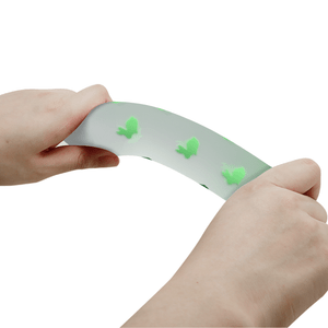 Pênis Dildo Silicone Luminoso Brilha no Escuro com Ventosa 18cm
