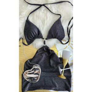 Vestido com Bojo Cortininha Lurex Metalizado Costas Nuas e Detalhes de Argolas