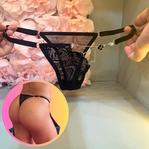 Calcinha Sensual de Luxo em Tule e Renda com Joia Frontal