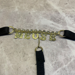 Calcinha Fio Dental Sexy em Renda Letras com Strass Preto