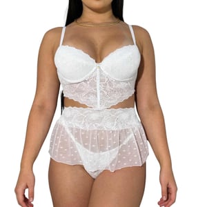 Conjunto Cropped com Bojo e Saia Tule Coração Sensual