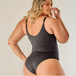 Body Modelador Plus Size Com Bojo Confort Vi Lingerie