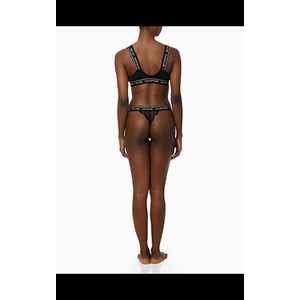 Top em V CK One Rendado com Cotton | Calvin Klein - Decote em V com renda CK para o dia e a noite