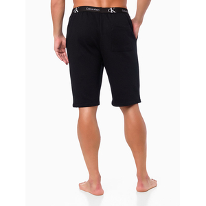 Bermuda Masculina Bolso Faca | Calvin Klein - O conforto premium do dia a dia com a qualidade Calvin Klein