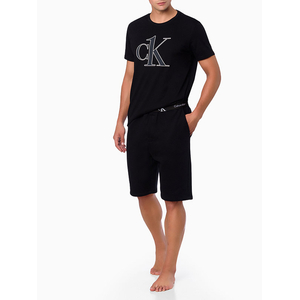 Bermuda Masculina Bolso Faca | Calvin Klein - O conforto premium do dia a dia com a qualidade Calvin Klein
