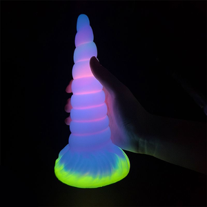 PLUG ANAL CÔNICO ALIEN FLUORESCENTE - 20,5 X 5,0 CM