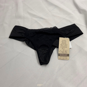 FIO DENTAL DE RENDA COM PALA FRANZIDA - PRETO - TAM GG