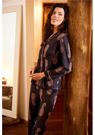 Pijama Americano Feminino Longo Em Malha Peach Estampa Paisley
