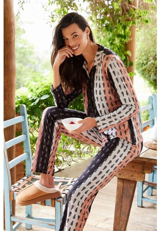 Pijama Feminino Longo Aberto Em Malha Peach Arabesco