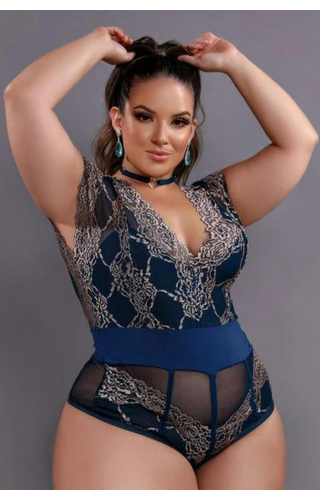 Body Luxo com Gargantilha Plus Size Dy Girl