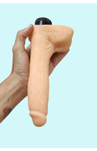 Pênis vibrador em Cyber Acende no Escuro 19 x 4cm