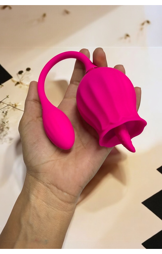 Vibrador Duplo com movimento de língua recarregável