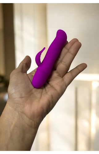 Vibrador em Silicone 10 vibrações Pretty Love