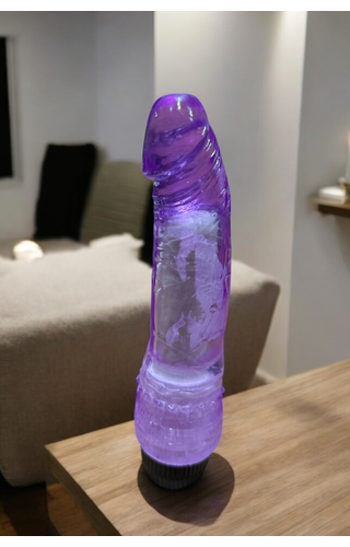 Pênis com vibrador em Jelly Si