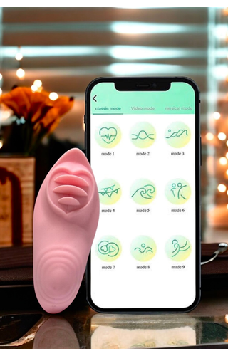 Kit Conectados com Vibro de Calcinha e óleo de Massagem