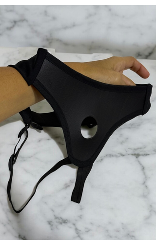 Cinta peniana estilo calcinha com Lycra nas laterais 