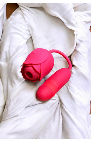 Vibrador e Sugador com Vai e Vem Flower