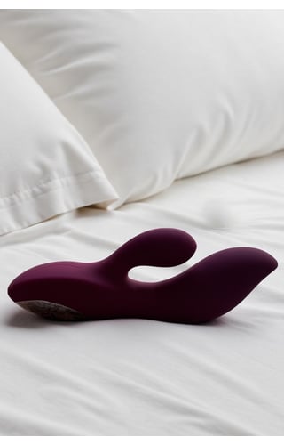Vibrador Rabbit Recarregável Duplo Motor Adela