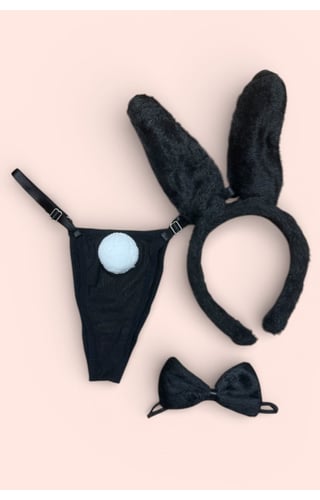 Kit Coelhinha com Arquinho, gravata e calcinha